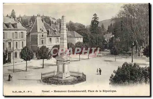 VEsoul Ansichtskarte AK Monument commemoratif Place de la Republique