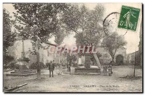 Villespy Cartes postales Place de la mairie