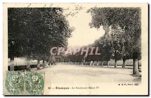 Etampes Cartes postales le boulevard Henri IV