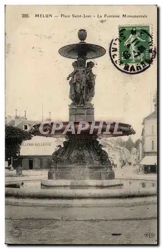 Melun Cartes postales Place St Jean La fontaine monumentale