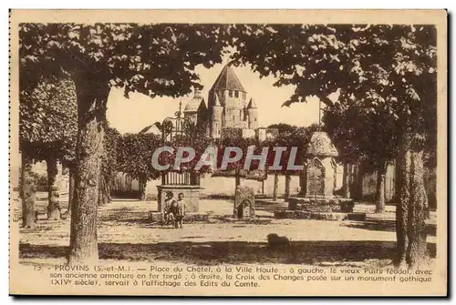 Provins Cartes postales Place du Chatel a la ville haute