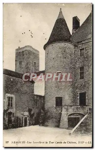 Nemours - Une Tourele et la Tour Caviee du Chateau XIII siecle Cartes postales