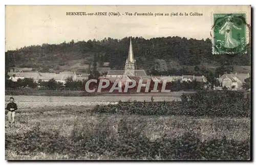 Berneuil sur Oise Ansichtskarte AK Vue d&#39ensemble prise au pied de la colline