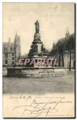 Nevers - Fontaine - Place de la Republique - Ansichtskarte AK