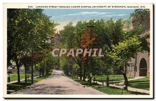 Etas Unis - United States - USA - Madison Wisconsin - Langoon Street Through lower campus of Univers