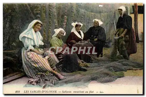 Les SAbles d&#39olonne Ansichtskarte AK Sablasies travaillant au filet (peche) TOP
