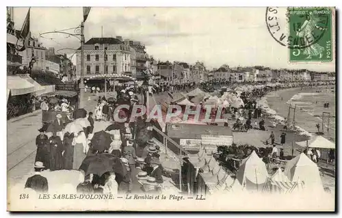 Les SAbles d'olonne Cartes postales Le remblai et la plage (ane donkey mule)