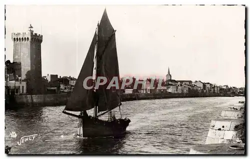 Cartes postales moderne Sables d'olonne La petite jetee Le chenal La tour d'Arundel La Chaume