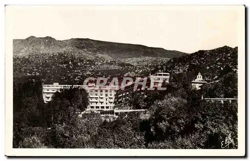 Les Escalade - L&#39Etablissement dans son nid de Verdure - Cartes postales