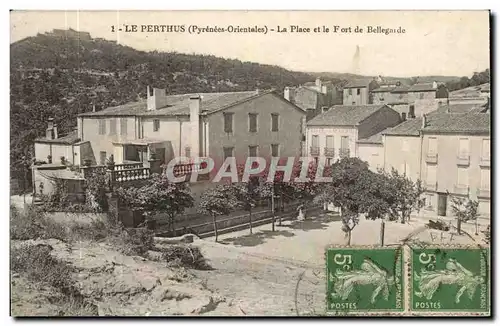 Le Perthus - La Place et le Fort de Bellegarde - Cartes postales