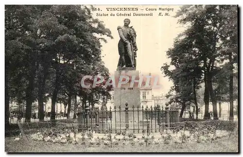 Vincennes Ansichtskarte AK Cours Marigny Statue du General Daumesnil