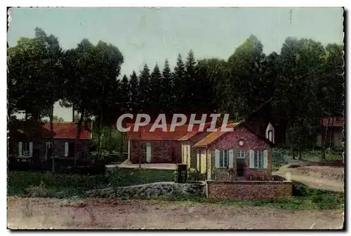 Ansichtskarte AK Camp de Bourg Lastic Poste de police et gardien caserbier du camp