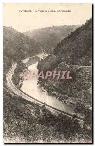 Auvergne Ansichtskarte AK La vallee de la Dore pres Courpiere