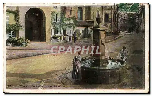 Auvergne Cartes postales Chamailleres La fontaine sur la place