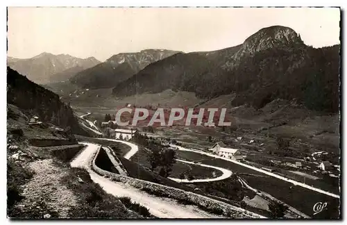 La vallee - Mont Dore Les Lacets - Le Sancy et le Capucin - Ansichtskarte AK