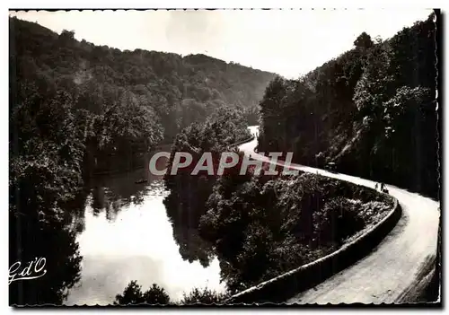 Br - Cp 199 Route et Barrage de St Sauves sur la Dordogne en oval de La Bourboule et Mont Dore - Ansichtskarte AK