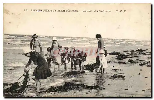 Langrune sur Mer Cartes postales Le bain des tout petits (enfants plage)