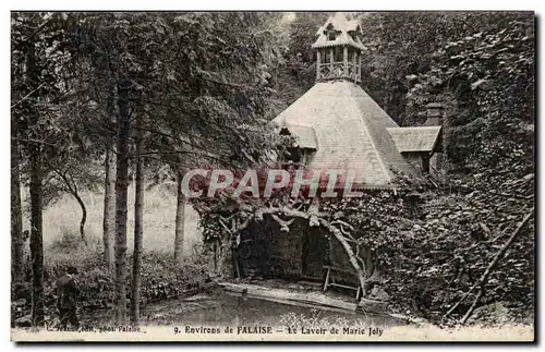 Cartes postales Environs de FAlaise Le lavoir de Marie Joly