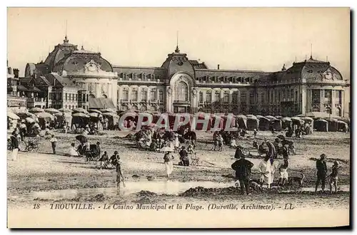 Trouville - Le Casino Municipal et la Plage Cartes postales