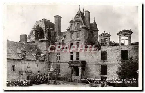 Cartes postales Chateau de Kerjean (st Vougay) Cour interieure du chateau