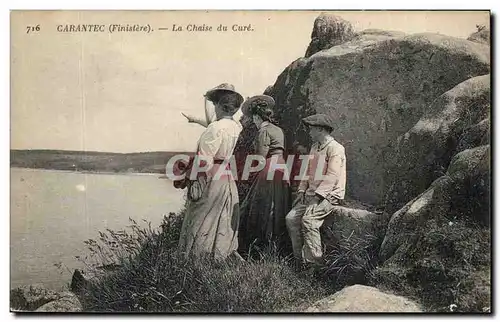 Carantec - La Chaise du Cure - women with beautiful hats watching the sea - Cartes postales