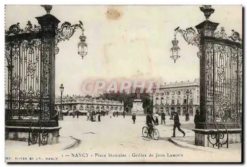 Nancy Cartes postales place Stanislas GRille de Jean Lamour