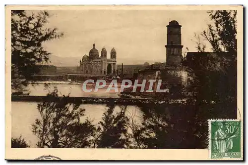 Marseille Cartes postales La cathedrale et le fort Saint Jean vus du Prado