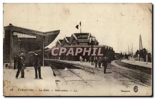 Tarascon Cartes postales La gare Bifurcation (train)