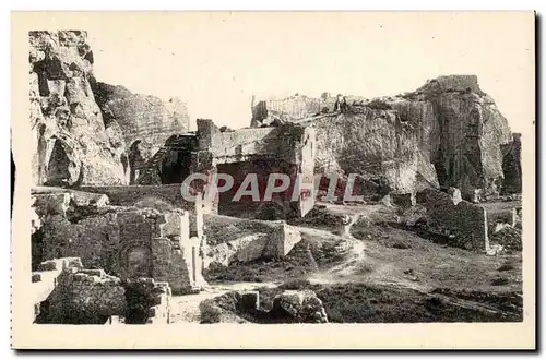 Les Baux Cartes postales Partie des ruines du chateau feodal et la Tour Sarrasine