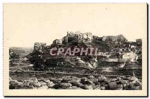 Les Baux Cartes postales Route en lacet conduisant au village