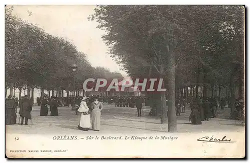 Orleans Cartes postales Sur le boulevard Le kiosque de la musique