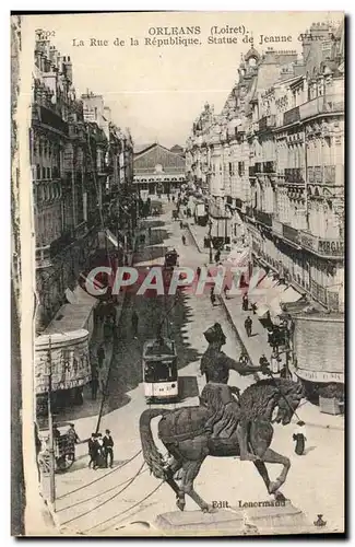 Orleans Ansichtskarte AK Statue de Jeanne d&#39arc La rue de la Republique