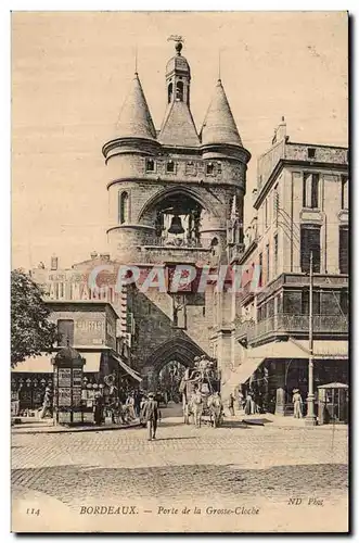 Bordeaux - Porte de la Grosse Cloche - horloge - Cheval horse drawn carriage - Ansichtskarte AK