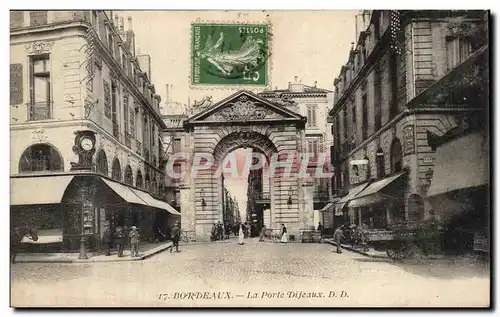 Bordeaux - La Porte Dijeaux - horloge - Cartes postales