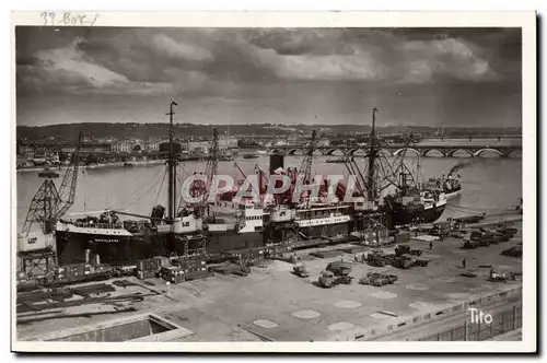 Bordeaux - Port Autonome - Les Quais Bateau en Charge - Cartes postales