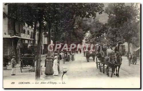 Luchon - Les Allees d&#39Etigny - Cheval - Cartes postales