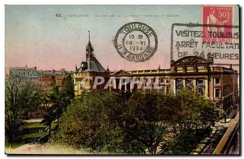 Toulouse Cartes postales Facade est du capitole Donjon et square