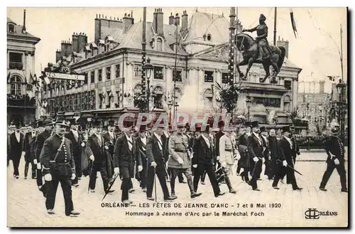 Orleans Cartes postales Les fetes de Jeanne d&#39arc 7 et 8 mai 1920 Hommage a Jeanne d&#39arc par le Marechal F