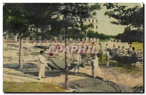 Cartes postales La battage des couvertures Militaria