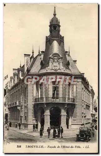 Trouville - facde de L&#39Hotel de Ville - Cartes postales