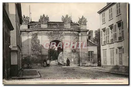 Vitry le Francois Cartes postales La porte du pont