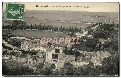 Dun sur Meuse - Vue prise de la Place de L'Eglise - Cartes postales