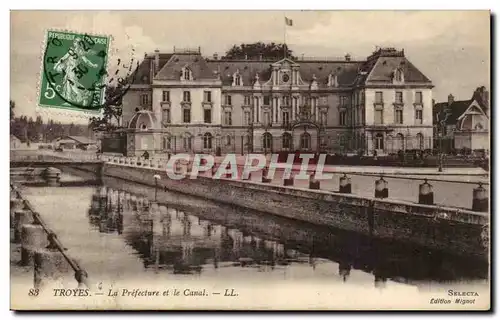 Troyes Cartes postales La Prefecture et le canal
