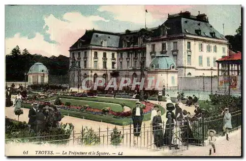Troyes Cartes postales La prefecture et le square