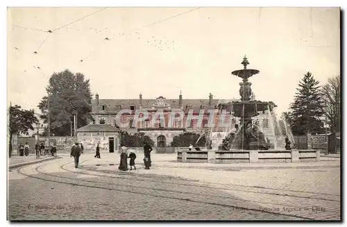 TRoyes Cartes postales La fontaine Argence et le lycee