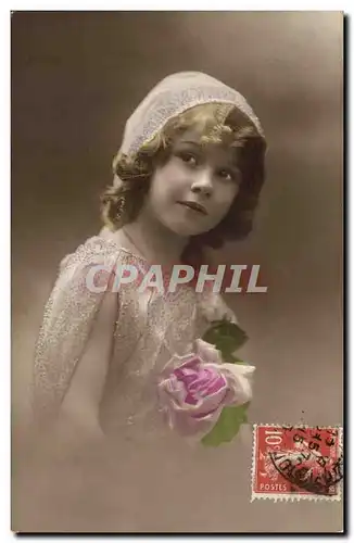 Fantaisie - Enfant - Jolie petite fille - darling child with curly haor and lace cap - Cartes postales