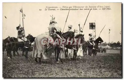 Cartes postales Compiegne Les fetes de Jeanne d'arc (1909) Le tournoi Chevaliers attendant leur entree en Lic