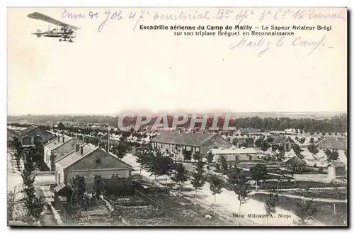 Ansichtskarte AK Militaria CAmp de Mailly Escadrille aerienne Sapeur Aviateur Bregi sur son triplace Breguet en r