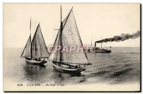 Cartes postales Bateau Boat A la mer Au large