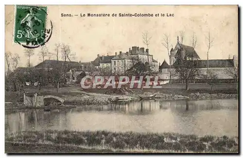 Sens Cartes postales Le monastere de Sainte Colombe et le lac